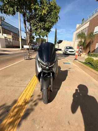 YAMAHA NMAX CONNECTED 160 ABS 